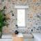 Stone build suite with private pool