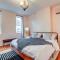 Comfy Bayonne Townhome about 11 Mi to NYC Attractions