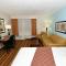 Rock Island Inn & Suites Marshalltown