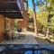 Cresta Lunar- Cozy and Modern 2 Bedroom Cabin