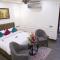 Hotel Elegant Executive Suites