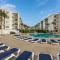 Beach Club 436