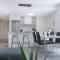 'Attiva' A Brisbane Gem with Pool and Private Patio - بريزبين