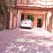 Redbury Guesthouse