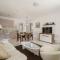Lavender Bay Apartment C21