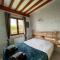 Ma cabane et les vagues by Melrose