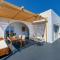 Peaceful Seafront Retreat in Santorini -Sonus Mare Beach Houses