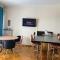 Amazing Huge Bright full 3BDR apt inAcropolis - Athen