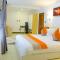 The B Hotel