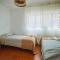 Cascais Surf & Nature Home with Terrace & Yoga Gym near Guincho Beach 2 to 8 Guests