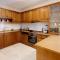 R House Trikala