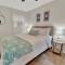 Sea Foam Suites