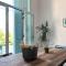 Stone Wall 2BR Apartment
