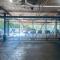 DT Charm Apt with Pool,Gym,Wine,WKSpace, Free Parking - Charlotte
