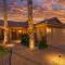 The Rustic Retreat: Luxury Oasis, 5 min to TPC Golf - Phoenix