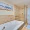 Resort-Style Biloxi Condo Walk to the Beach! - Biloxi