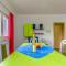 Apartment in Pirovac with terrace, air conditioning, WiFi (4925-3)