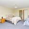 Watson Street - Bookahome - Akaroa