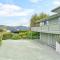 Watson Street - Bookahome - Akaroa
