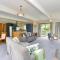 Watson Street - Bookahome - Akaroa