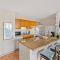 Island Surf 304 - Renovated, Ocean Views, Split AC