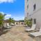 Island Surf 304 - Renovated, Ocean Views, Split AC