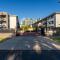 Riverside Elegance Central 1BR 1BA Apartment - Perth