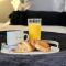 Duchess Apt 2 Modern 3Bedroom Apartment in Colchester Ideal for Long Stays