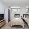 Flat 5- Cozy Studio Flat in The Heart of Crawley - 克劳利