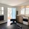 Railway House 1BR Apt with front yard, 24 hours power - Beirut