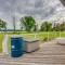 Lakeside Living - BBQ Fun, Boat Deck and Playground - Lakefield