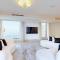 Huge Penthouse with yacht included and private pool!!! - Дубай