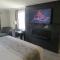 Dockside Suites