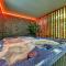Luxor - Private Jacuzzi Boulevard Suites