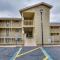Lakefront Condo with Balcony in Osage Beach! - 欧塞奇比奇