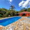 Chacara com lazer e conforto em Joanopolis SP