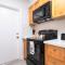 Bayshore Breeze Free Parking 7