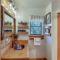 2 Mi to Show Low Lake Scenic Cabin with Balcony