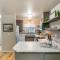 Updated Duplex Home Less Than 1 Mi to Downtown Enumclaw! - Enumclaw
