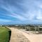 The Retreat on Nautilus ~ walk to beach