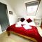 Dove House Cottages - No 2