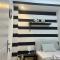 Fashion Partition Room Near Mall of The Emirates - 迪拜