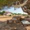Minies Beach Villas