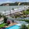 Suíte PÉ NA AREIA com PISCINA, WIFI e ESTACIONAMENTO em PONTA NEGRA