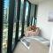Luxury 3 Bed 2 Bath + car park at Melbourne Square