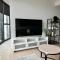 Luxury 3 Bed 2 Bath + car park at Melbourne Square