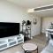 Luxury 3 Bed 2 Bath + car park at Melbourne Square