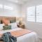 Watersea By The Bay Unit 2, waterfront, walk to shop&restaurants