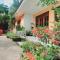 Mountain Paradise Homestay