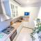 Old Town Spacious Apartment - Бухарест